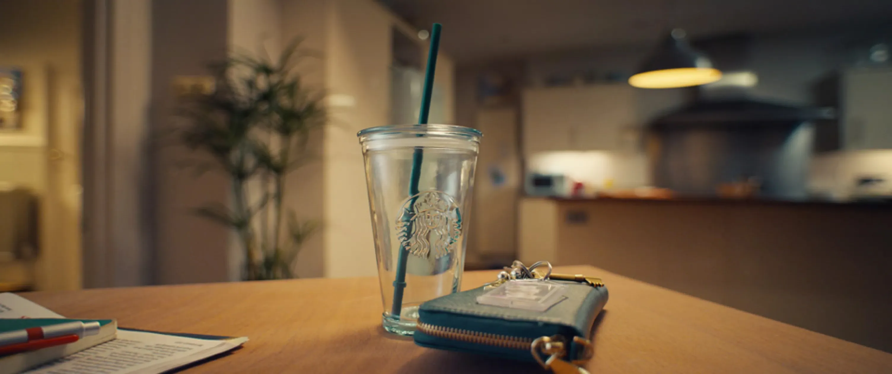 Starbucks_Make The Change With Reusables.jpg